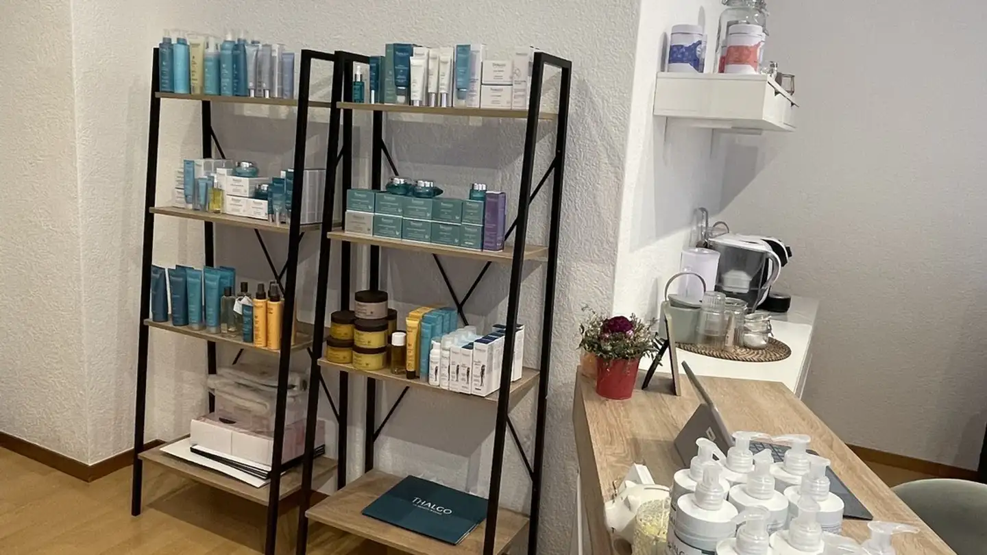 Commercial for rent - Rue De Neuchâtel 26, 1400 Yverdon-les-Bains