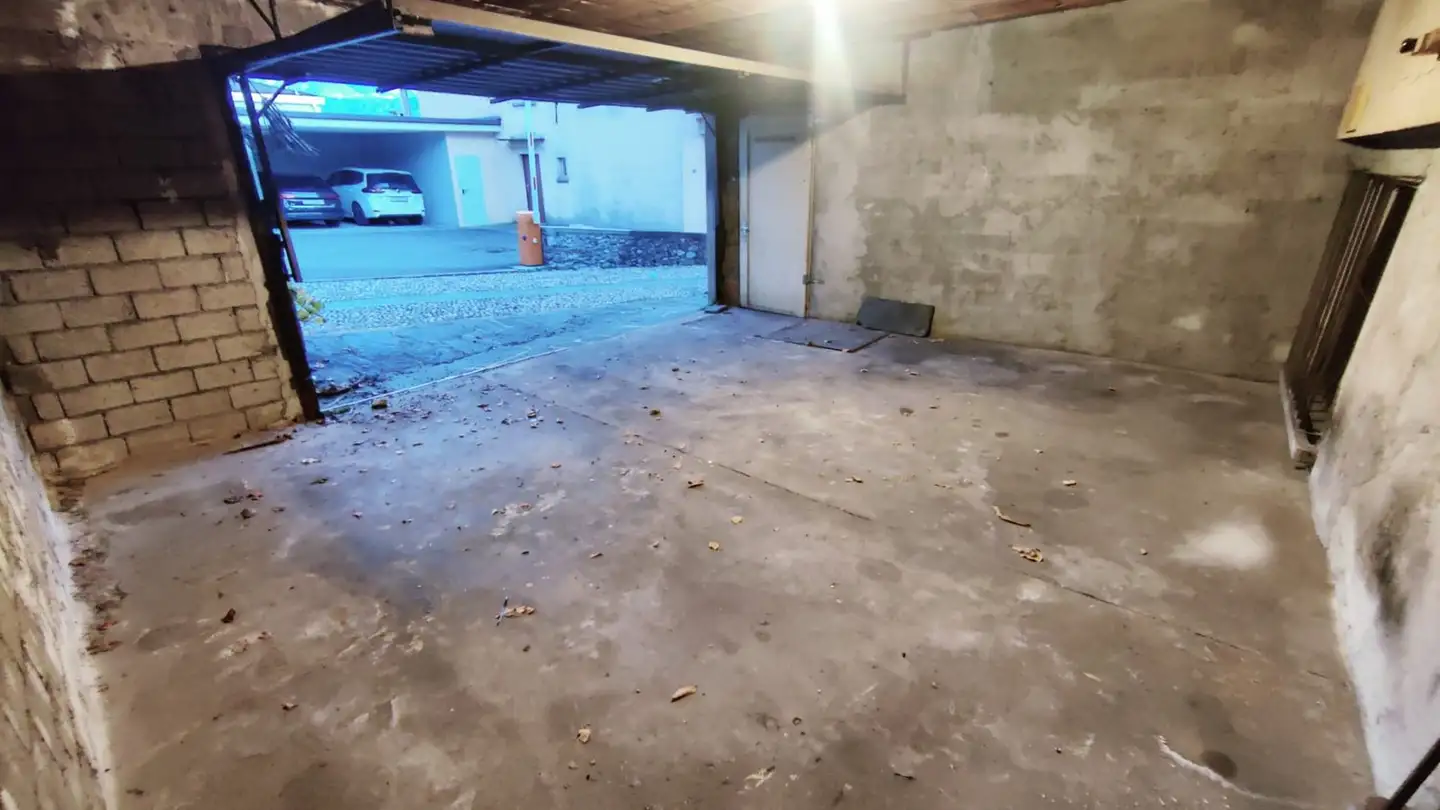 Double garage for rent - Via San Gottardo 87, 6596 Gordola - Photo 3