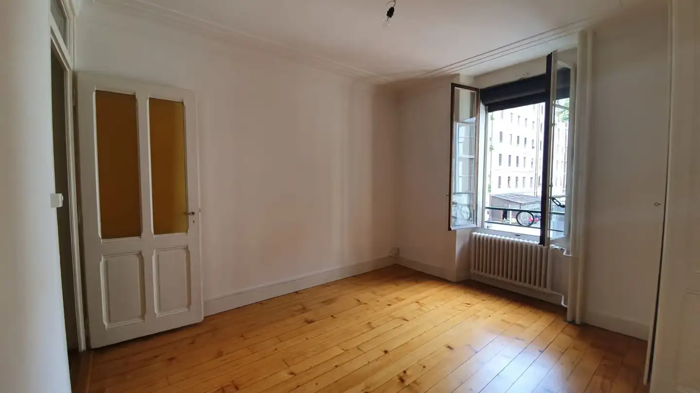 Apartment for rent - 1205 Genève - Photo 2