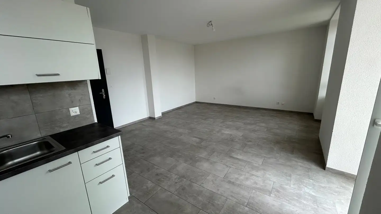 Studio for rent - Avenue Des Alpes 17, 1450 Ste-Croix - Photo 3