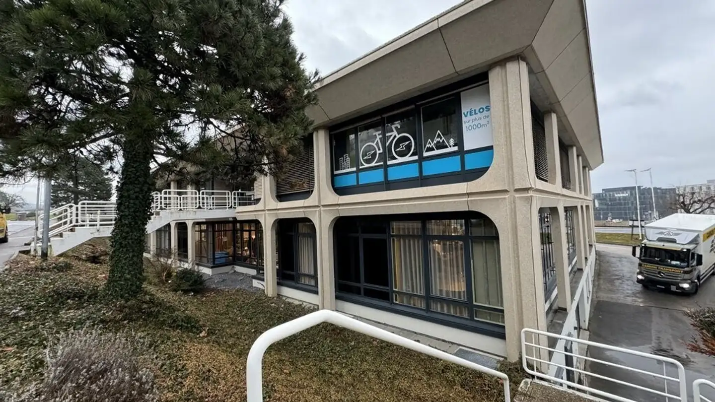 Underground parking space for rent - Route Sous-Riette, 1023 Crissier