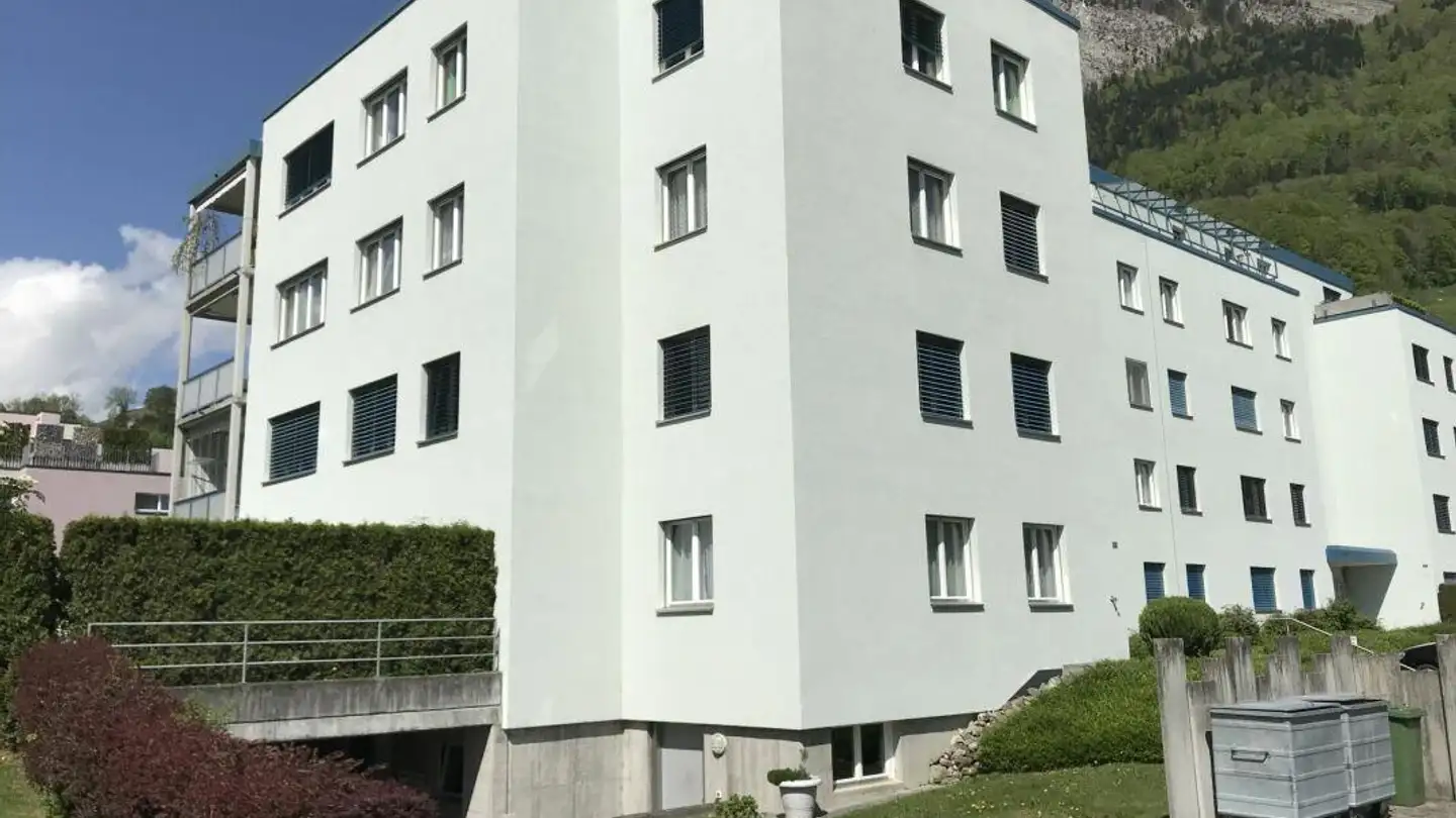 Tiefgaragenstellplatz mieten - Bergwerkstrasse 55, 7320 Sargans