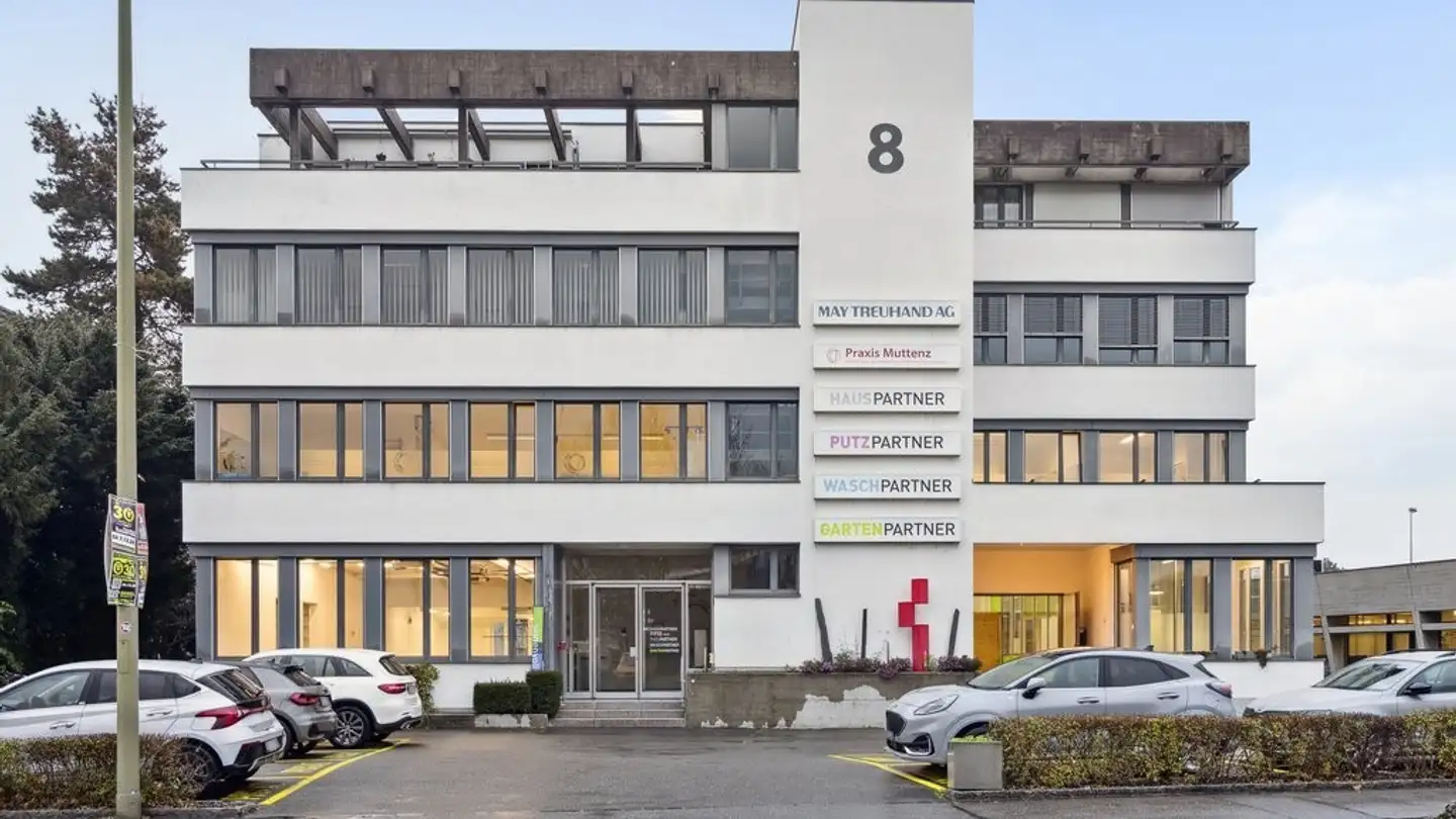 Gewerbe mieten - Sankt Jakob-Strasse 8, 4132 Muttenz