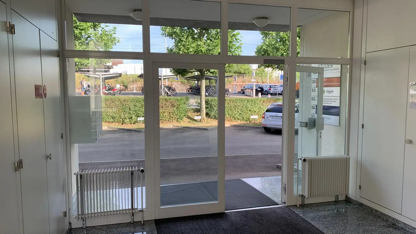 Commercial for rent - Bahnhofplatz 1, 5070 Frick - Photo 2