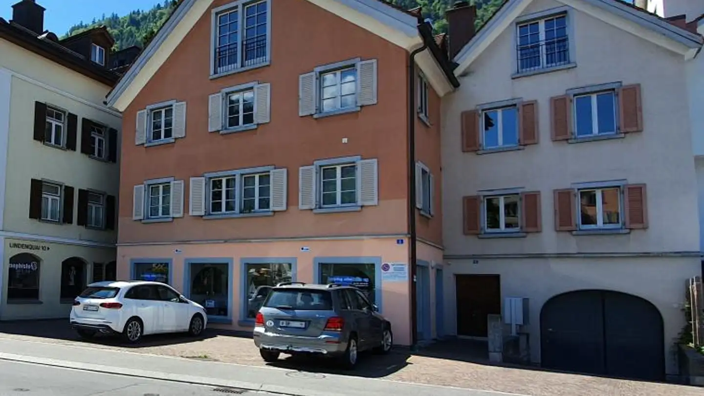 Tiefgaragenstellplatz mieten - Lindenquai 6, 7000 Chur