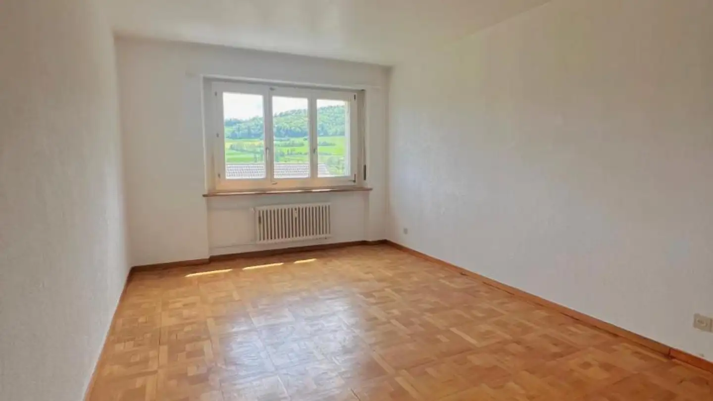 Apartment for rent - Les Oeuches 7, 2534 Orvin - Photo 4
