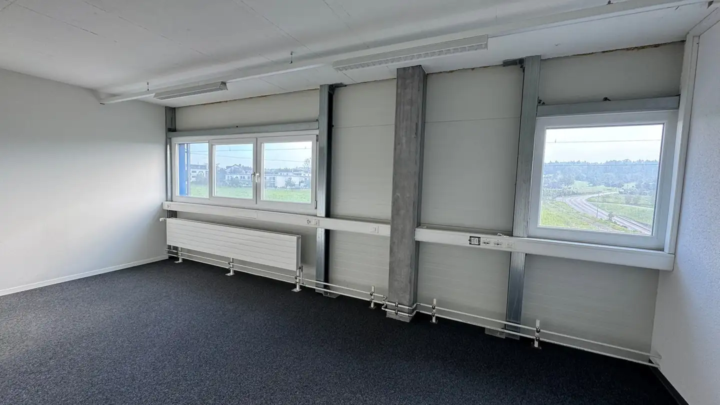 Commerciale in affitto - Werkstrasse 73, 3250 Lyss - Foto 2