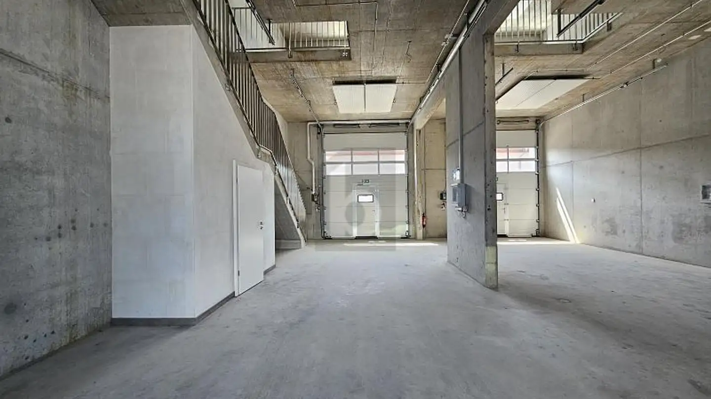 Industrial property for rent - 1868 Collombey