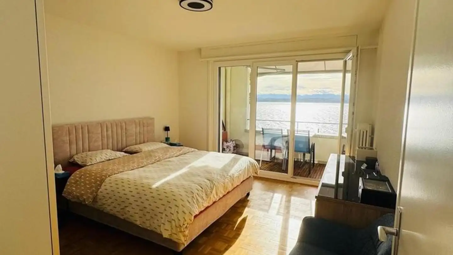 Appartement à louer - Rue De L'evole 51, 2000 Neuchâtel - Photo 4