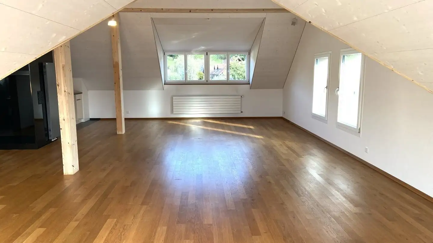 Dachgeschosswohnung mieten - Mühlestrasse 21, 3177 Laupen BE - Foto 3