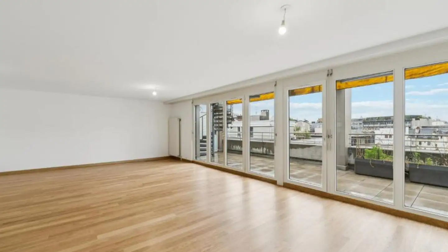 Villa for rent - Rue De La Synagogue 37, 1204 Genève - Photo 2