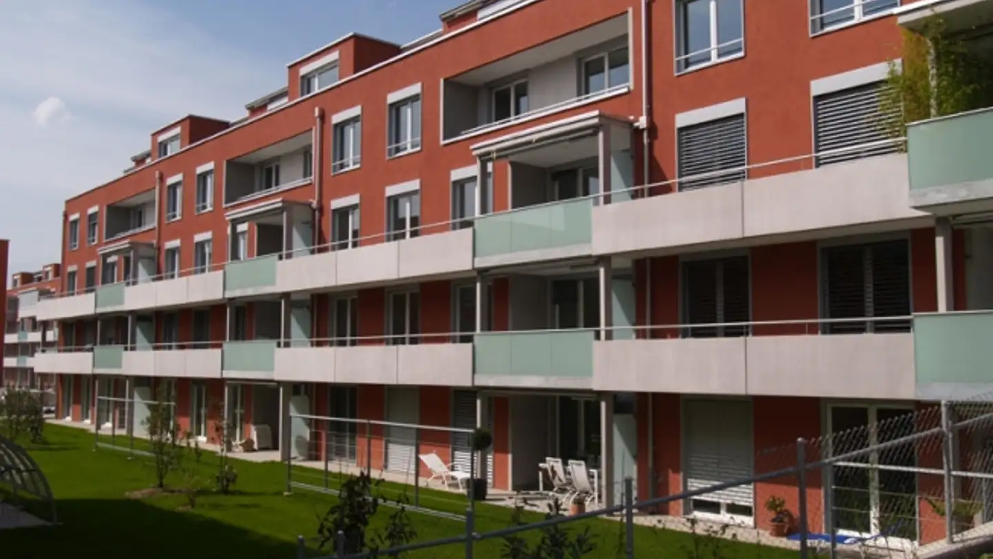 Parcheggio interno per moto in affitto - Richterwis 2, 8303 Bassersdorf
