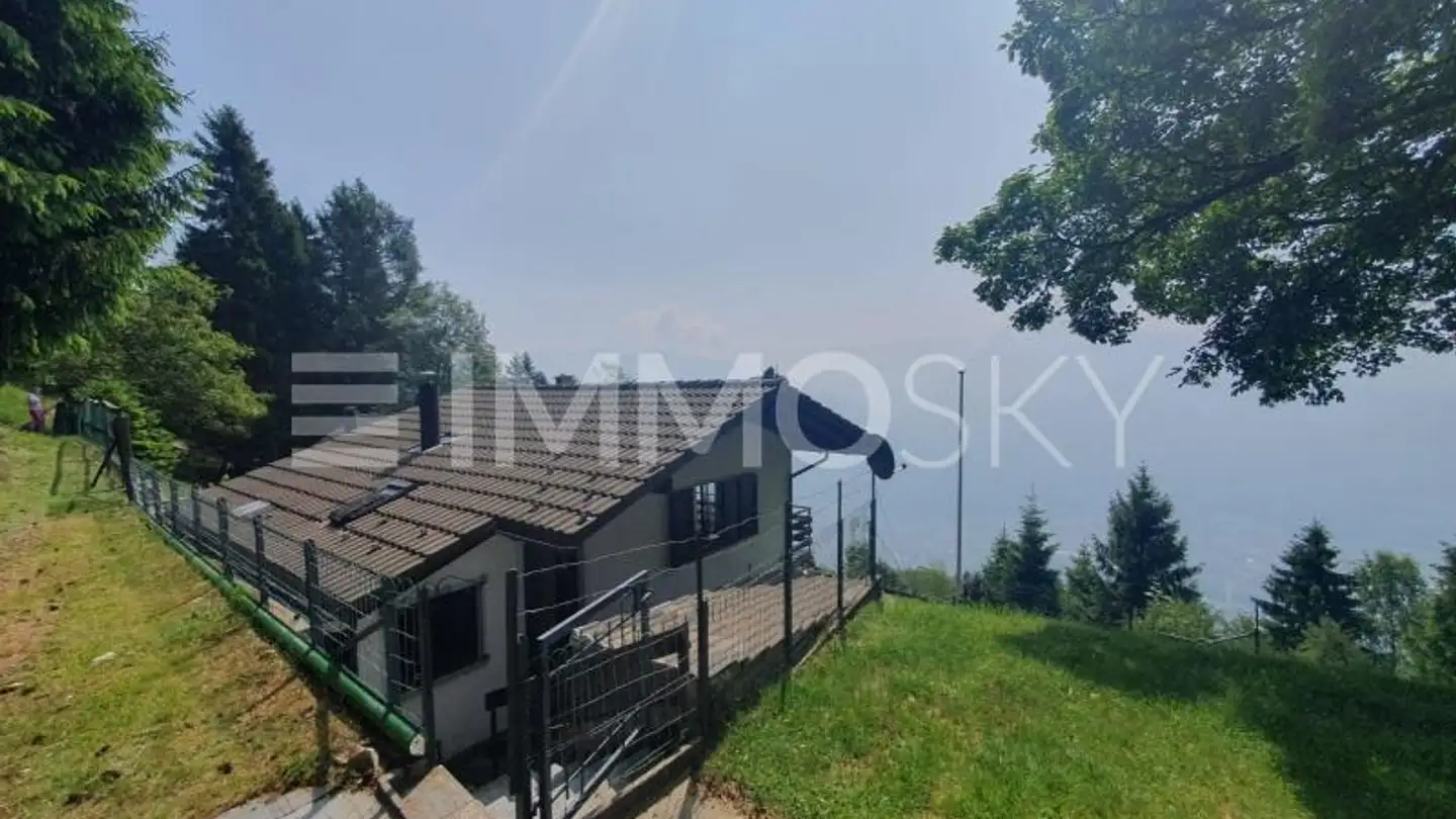 Chalet in vendita - 6513 Monte Carasso