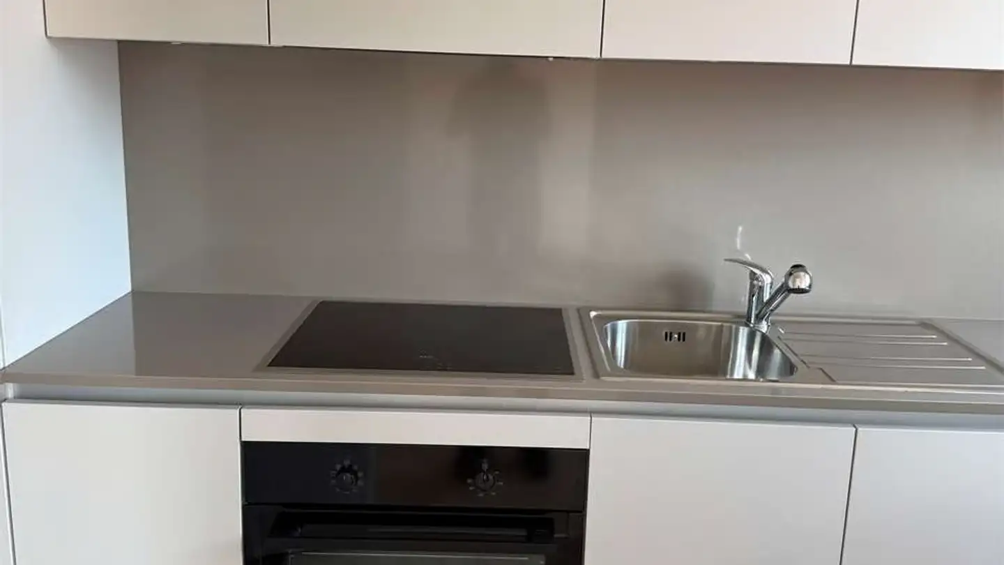 Apartment for rent - 6600 Locarno - Photo 2