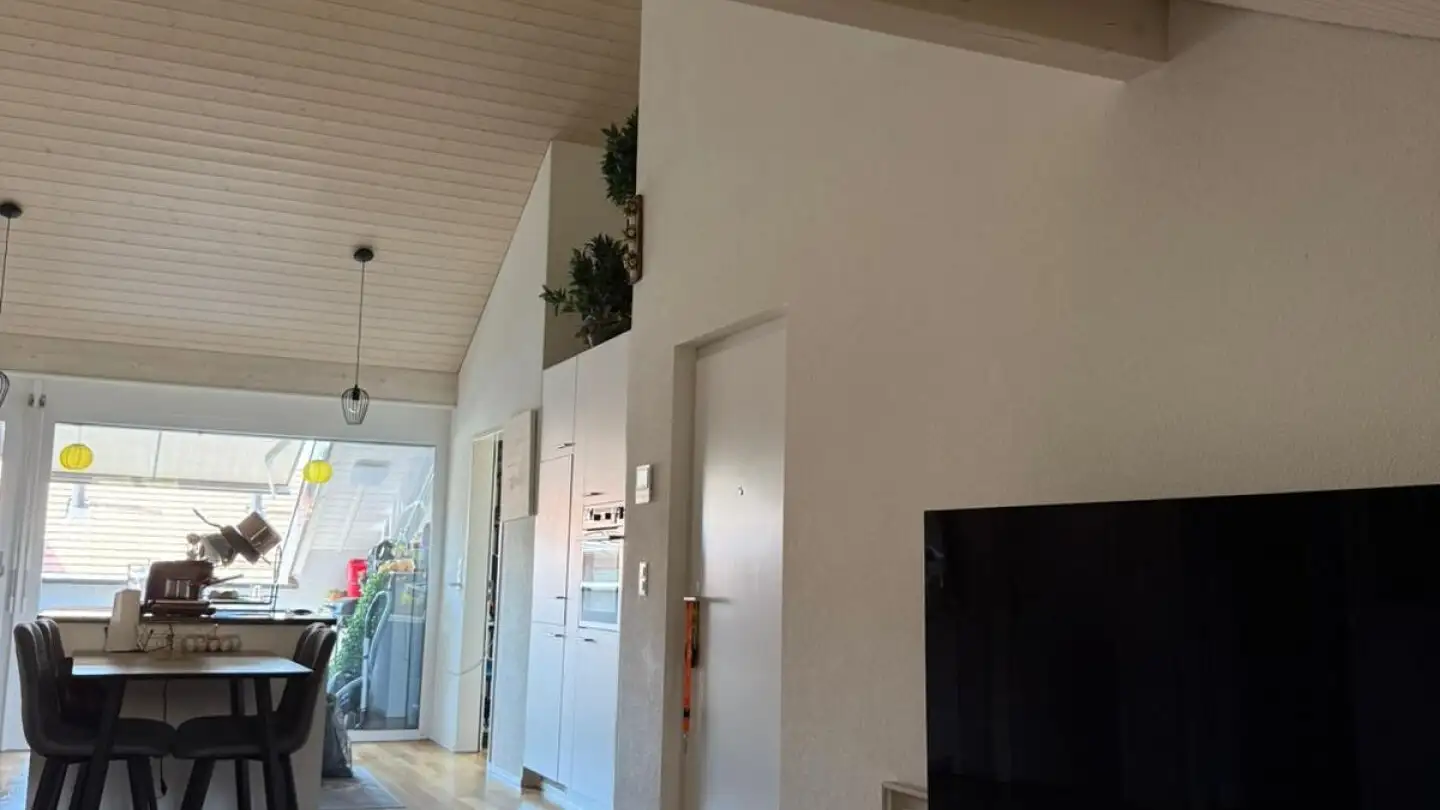 Stepped apartment for rent - Route Du Château 29, 1782 Cormagens