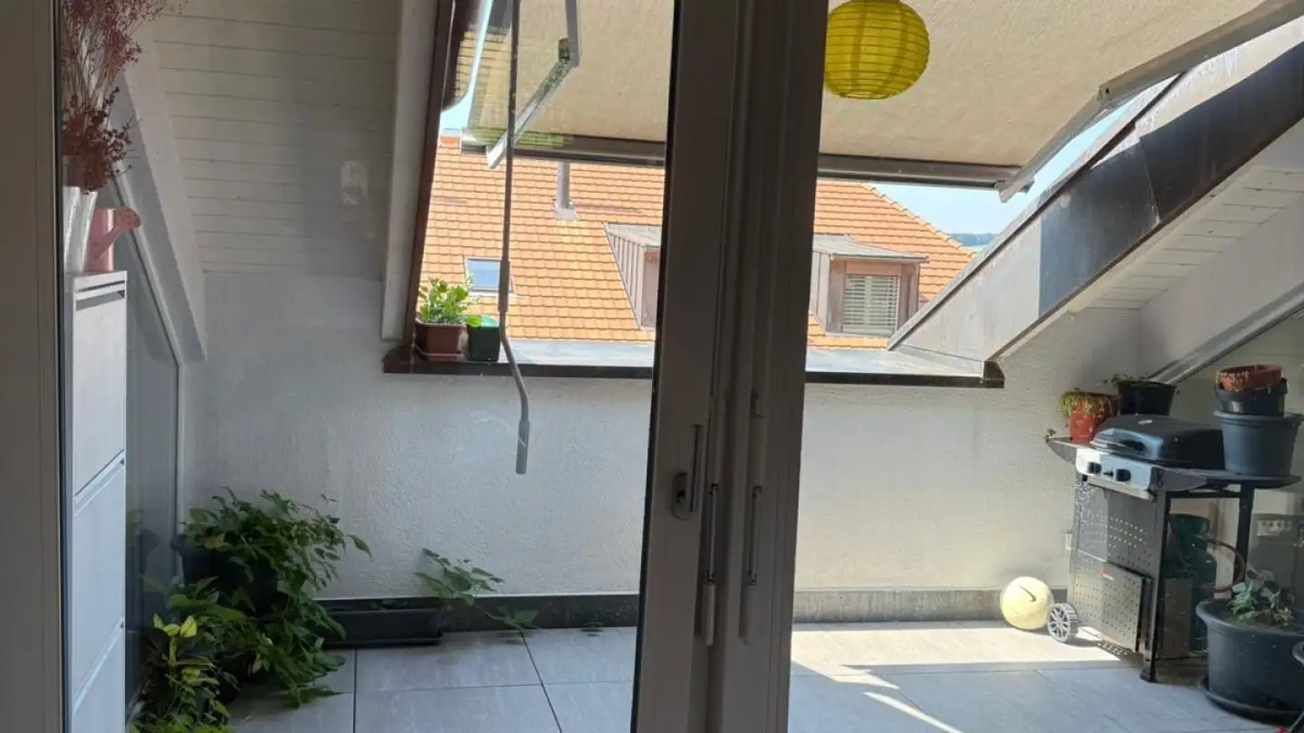 Stepped apartment for rent - Route Du Château 29, 1782 Cormagens - Photo 4