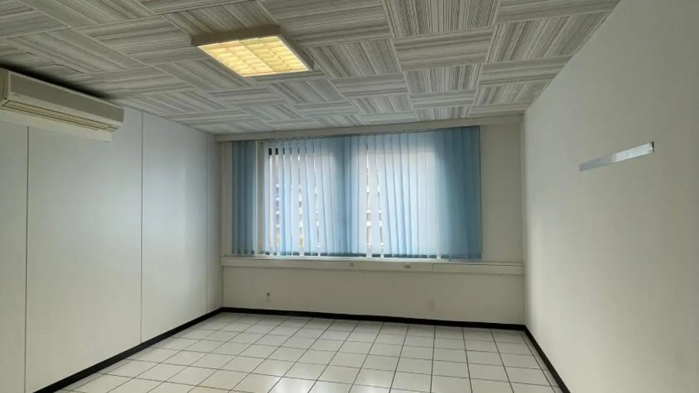 Office space for rent - Via Cantonale 24, 6802 Rivera - Photo 2