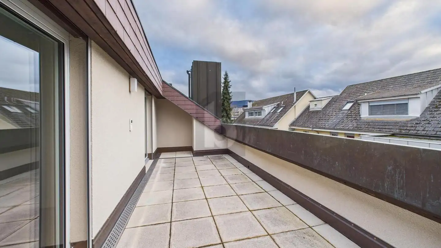 Attic flat for rent - 4153 Reinach BL - Photo 4