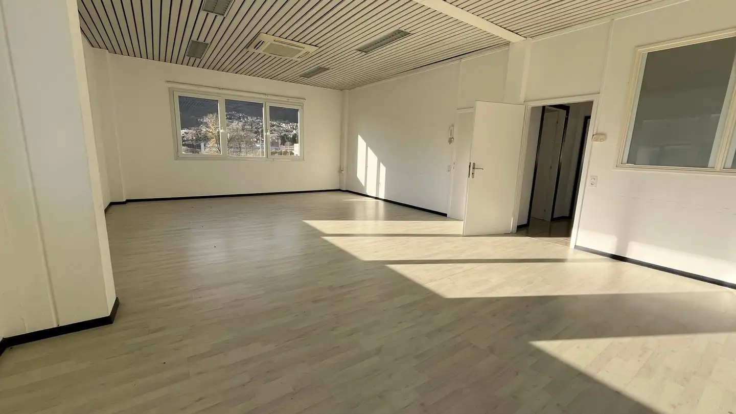 Office space for rent - Via Cadempina, 6814 Cadempino
