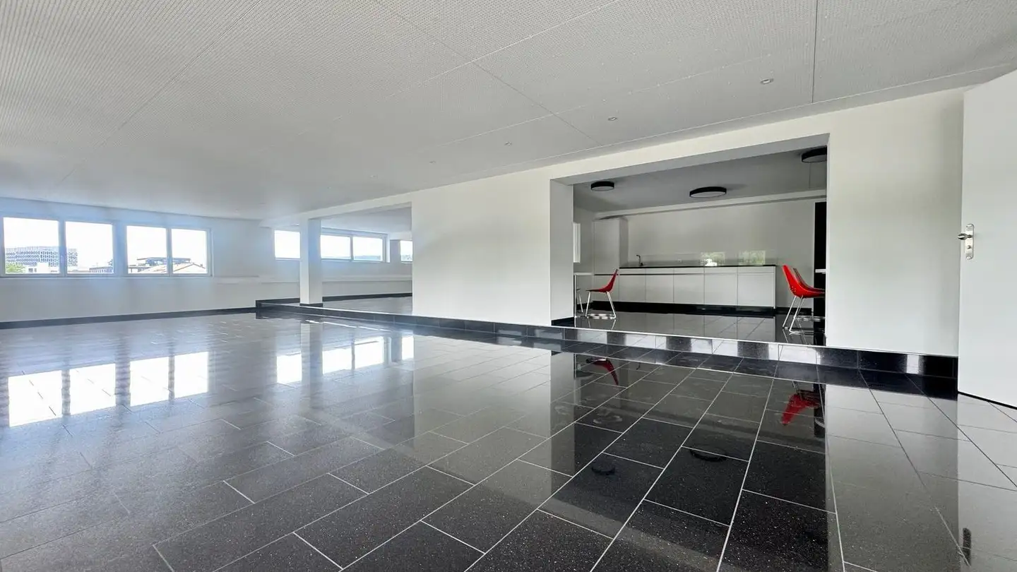 Spazio ufficio in affitto - Zürcherstrasse 145, 8952 Schlieren - Foto 2