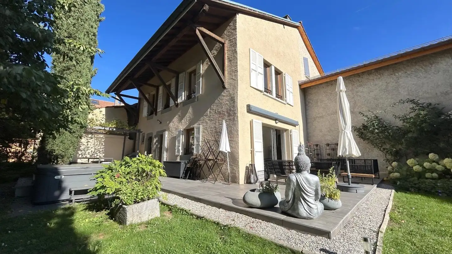 Maison individuelle à vendre - 1233 Bernex