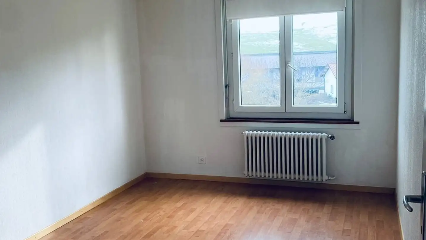 Apartment for rent - Rue Des Petits-Clos, 2114 Fleurier - Photo 2