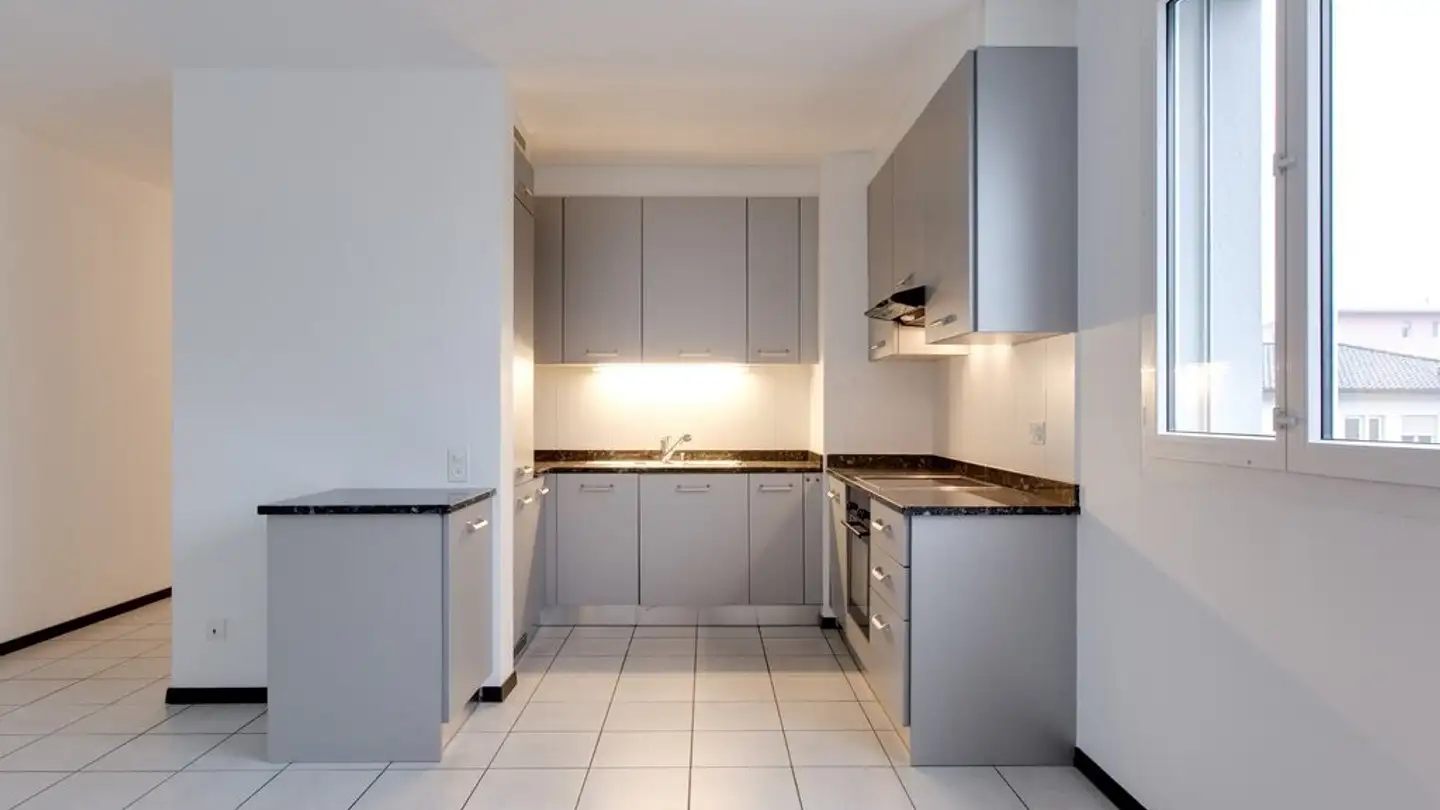 Apartment for rent - Via Monte Crenone, 6500 Bellinzona - Photo 4