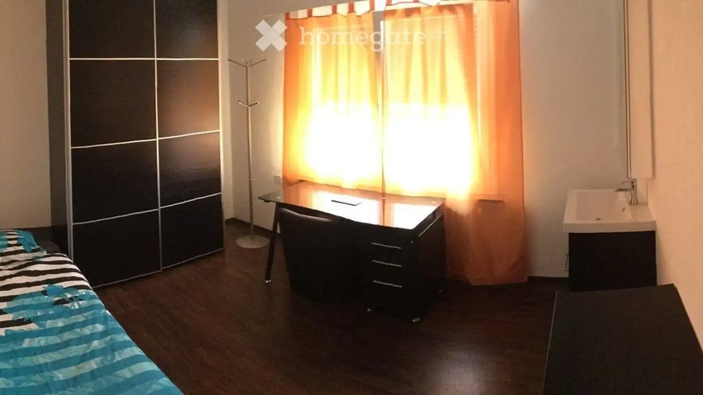 Chambre à louer - 6942 Savosa