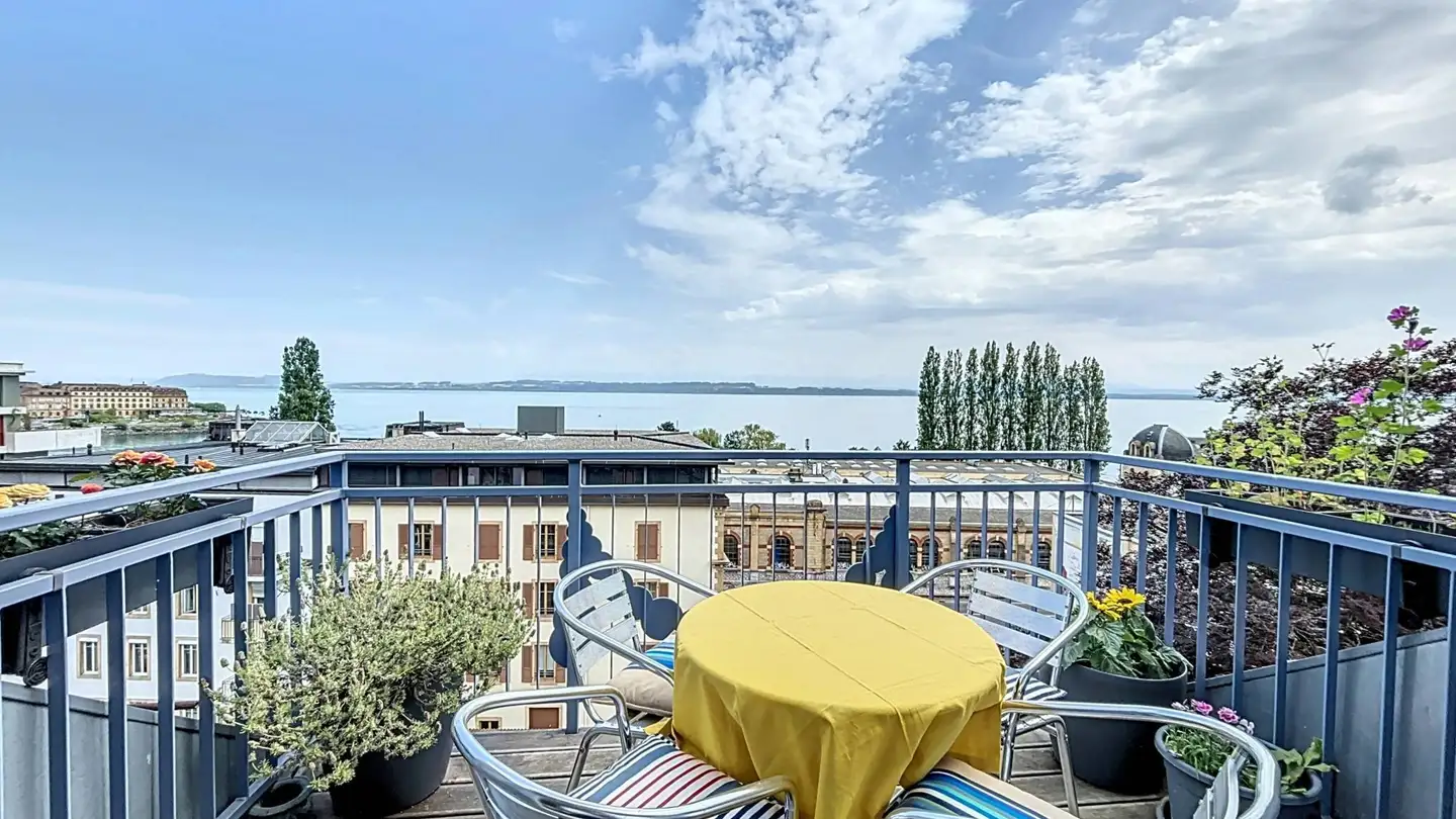 Attique à vendre - 2000 Neuchâtel