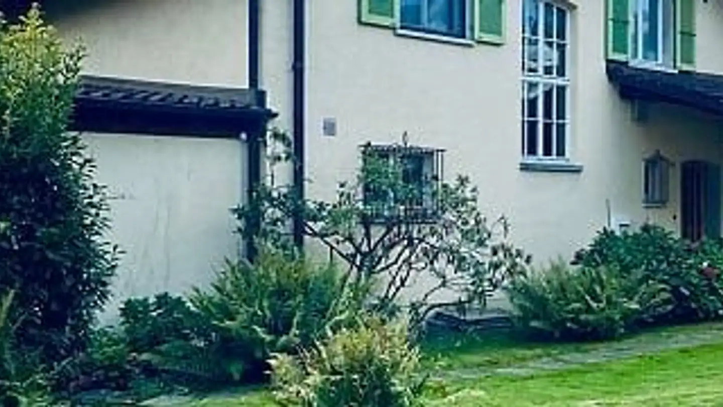 Casa singola in affitto - 8645 Jona