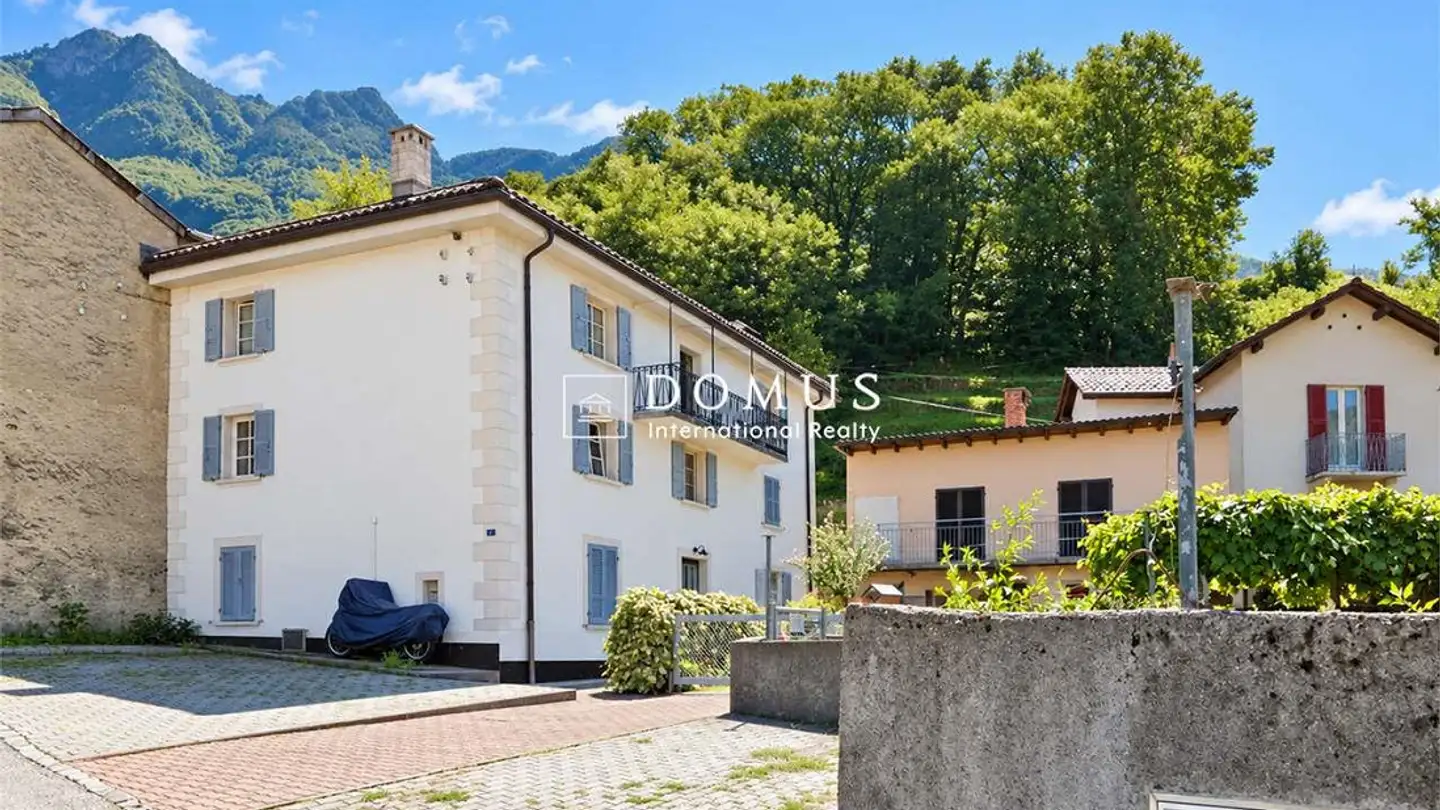 Immeuble résidentiel à vendre - Ai Casgnò, 6528 Camorino