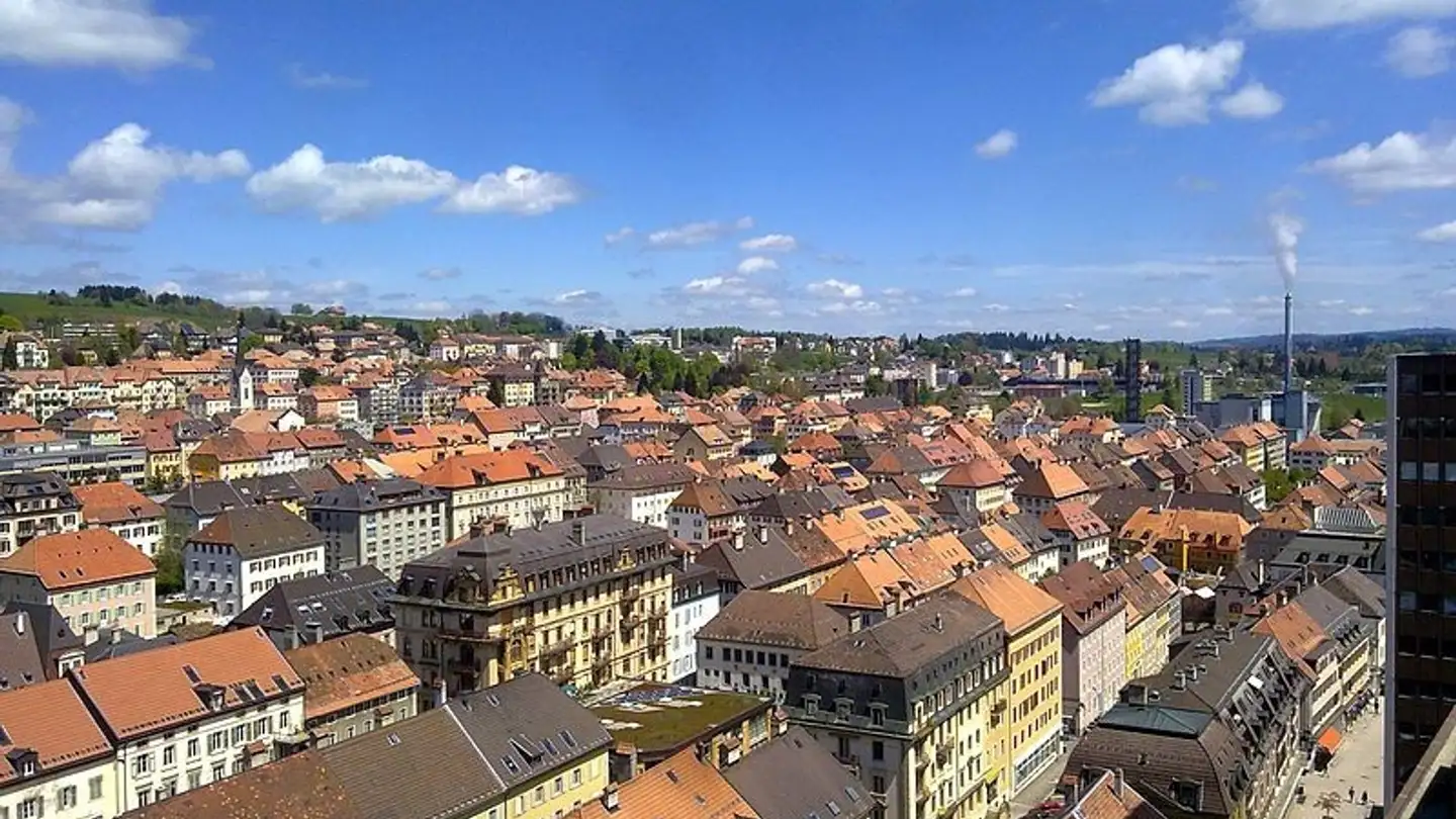 Gewerbe mieten - Rue Jardinière 71, 2300 La Chaux-de-Fonds