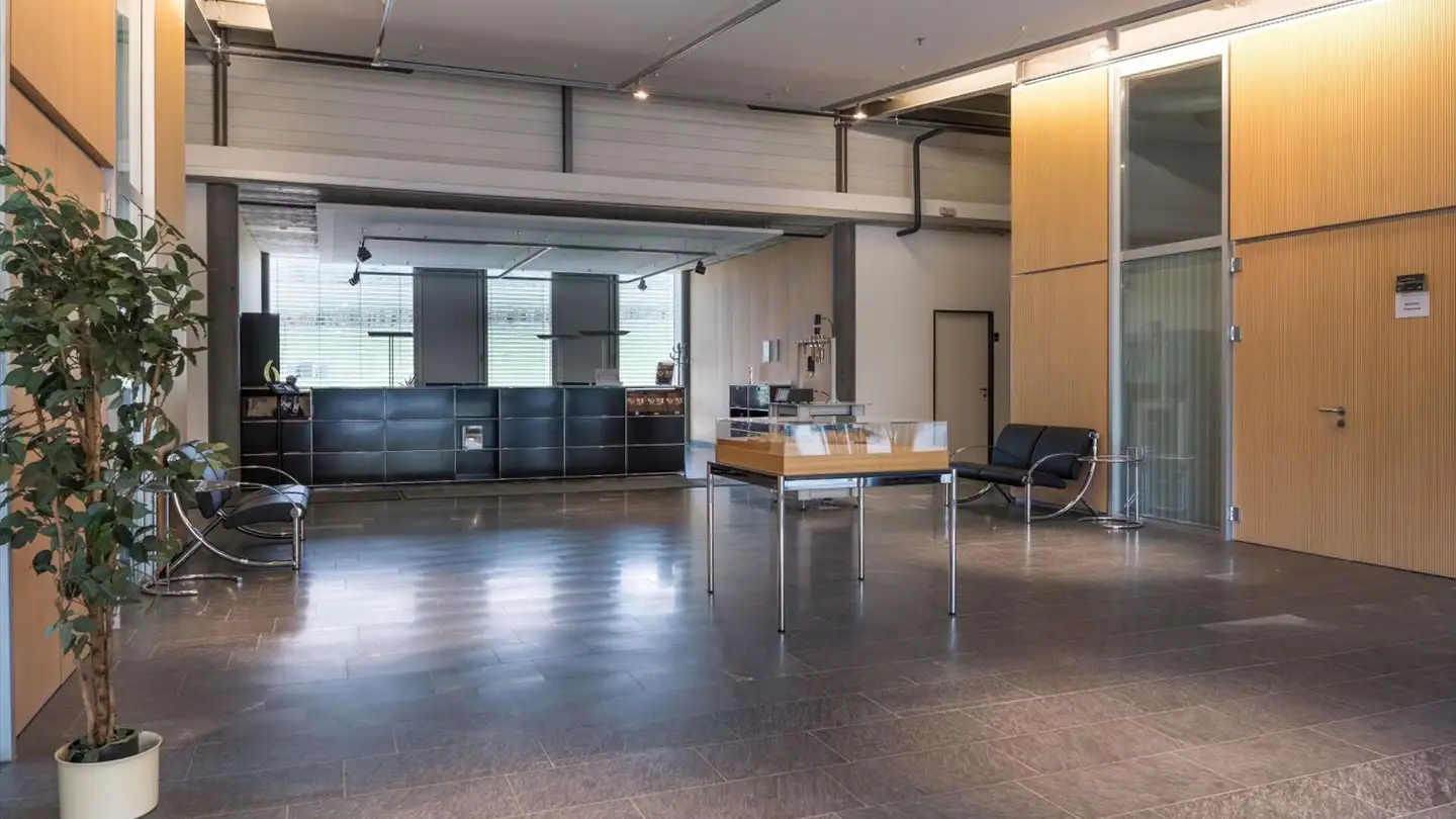 Bürofläche mieten - Bernstrasse 5, 3238 Gals - Foto 3