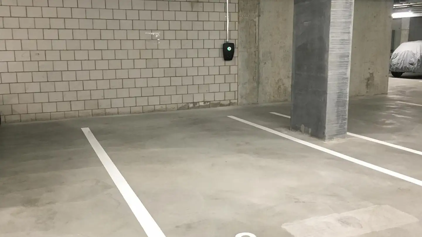 Tiefgaragenstellplatz mieten - Steinackerstrasse 1, 5210 Windisch - Foto 3