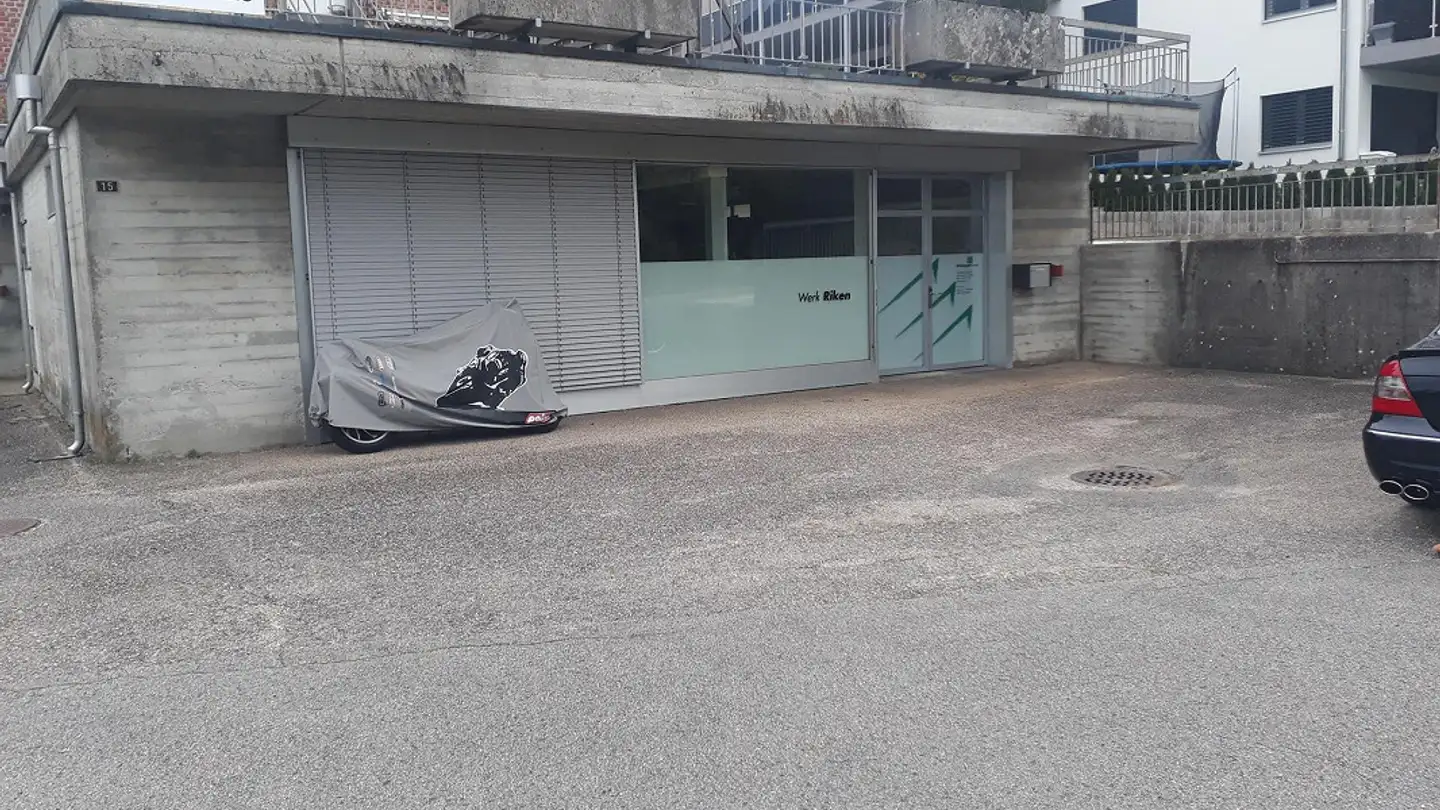 Storage space for rent - Bergstrasse 15, 4853 Riken AG