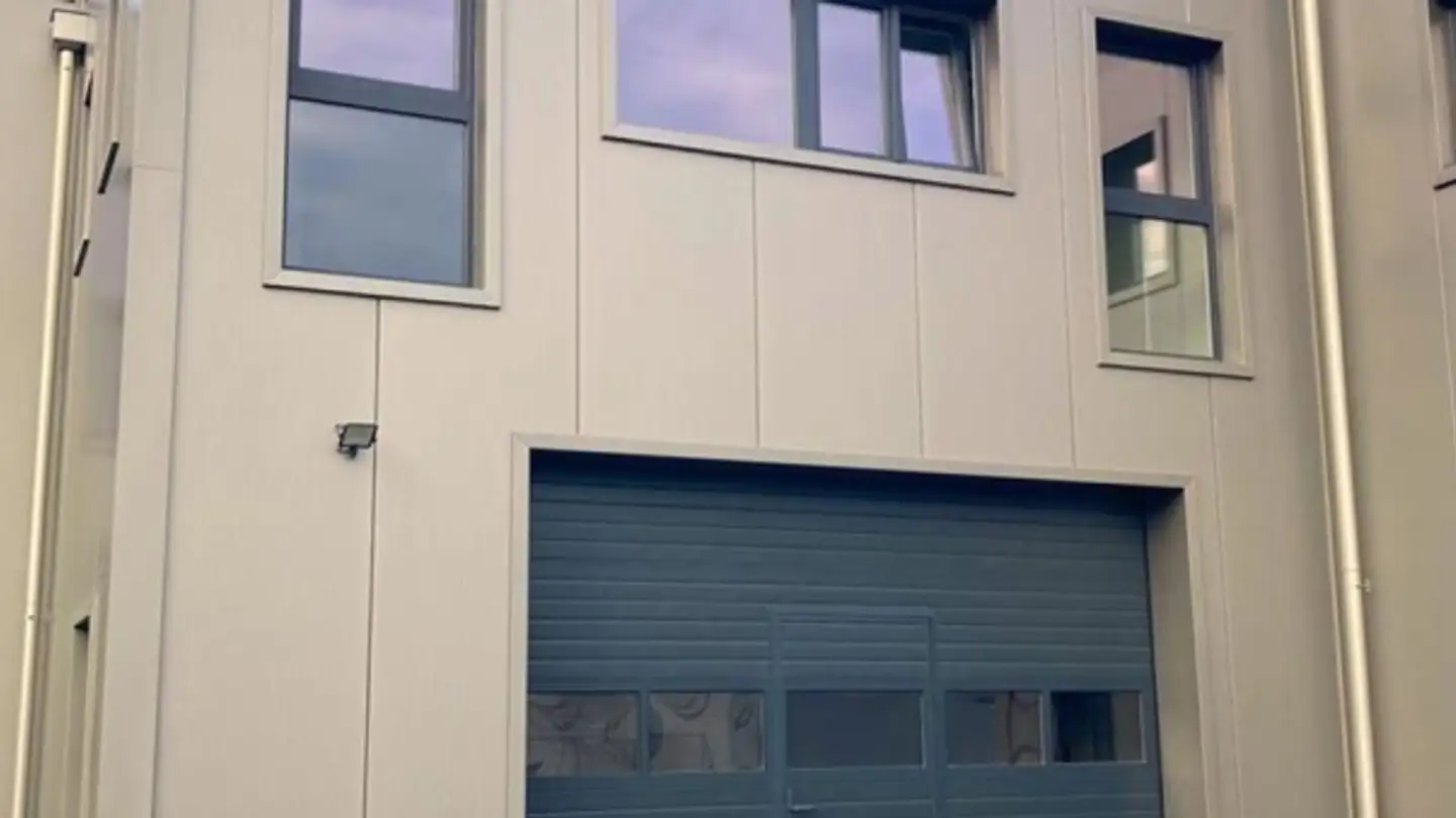 Commercial for rent - Chemin De L'industrie, 1926 Fully