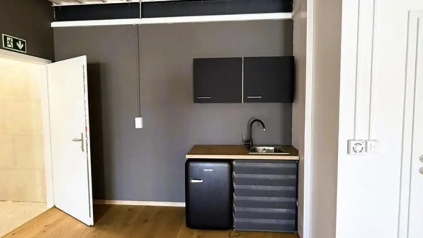 Commerciale in affitto - Chemin De L'industrie, 1926 Fully - Photo 3