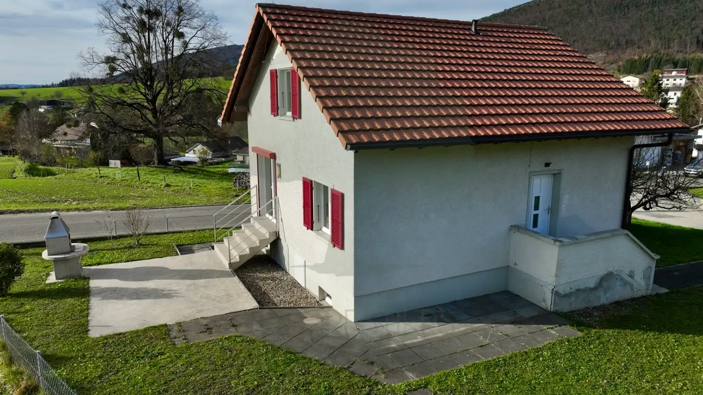 Casa grotta in affitto - Chemin Des Bois, 2828 Montsevelier - Photo 4