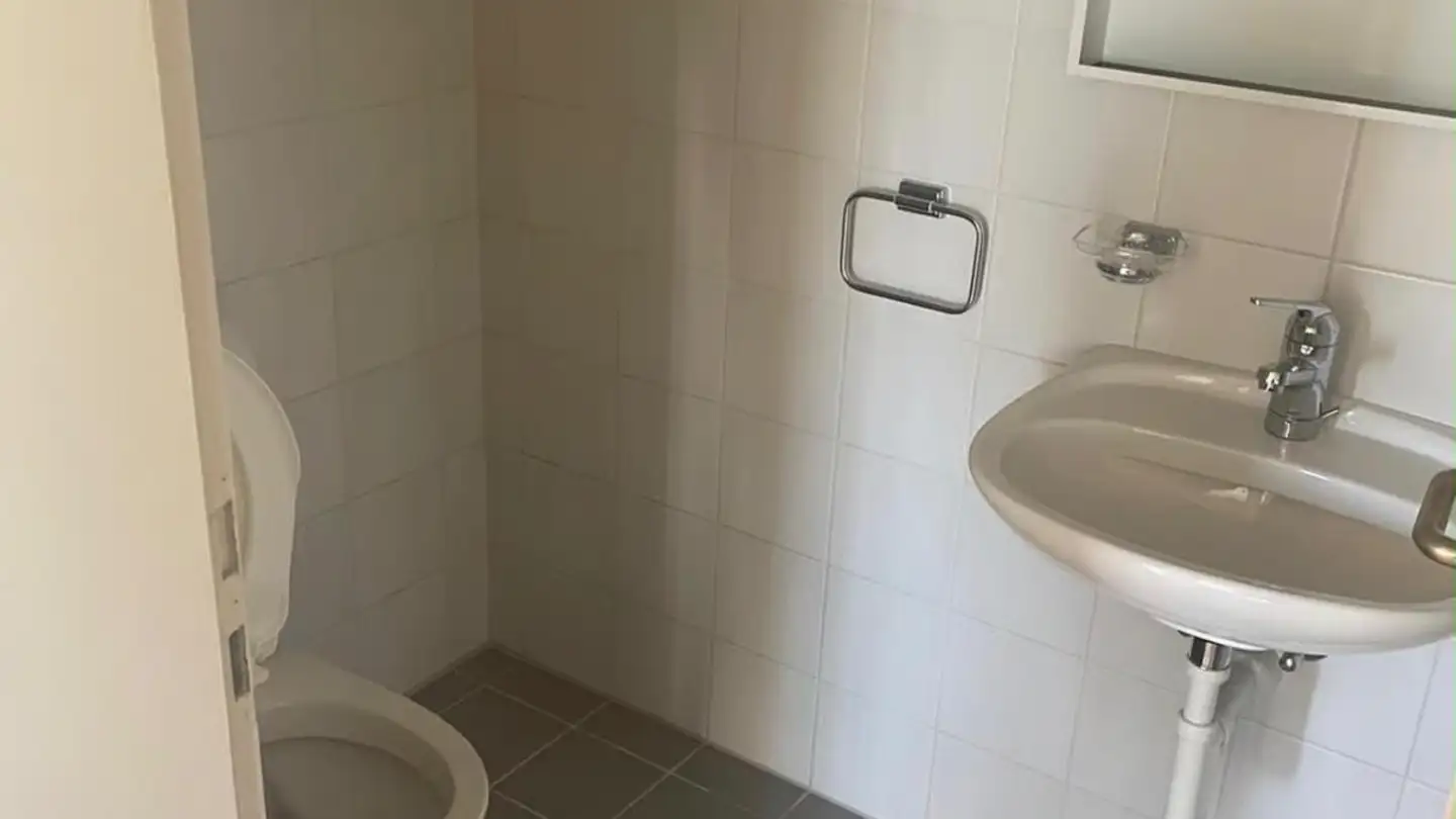 Appartement à louer - Stockweg 3, 2557 Studen BE - Photo 2