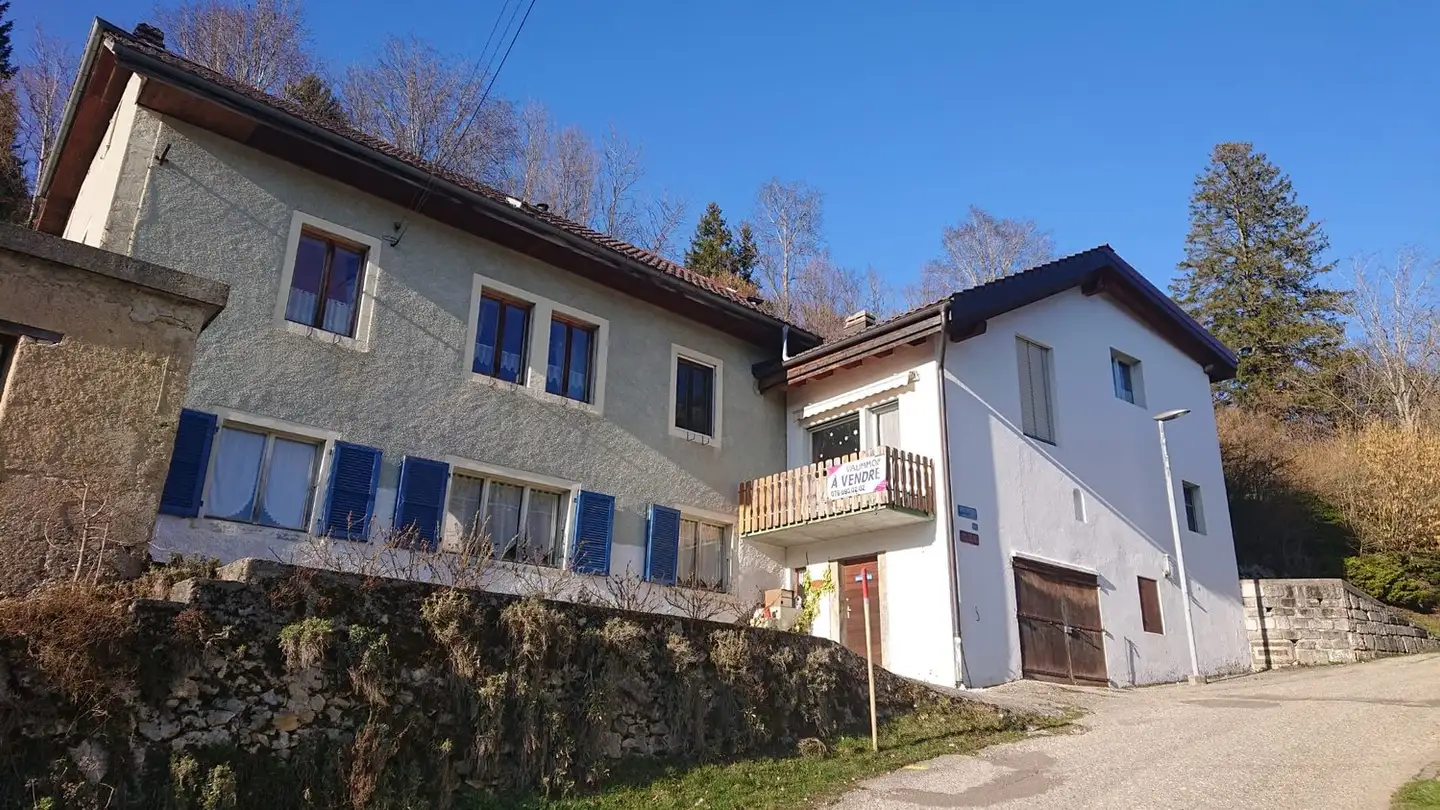 Single house for sale - 2113 Boveresse