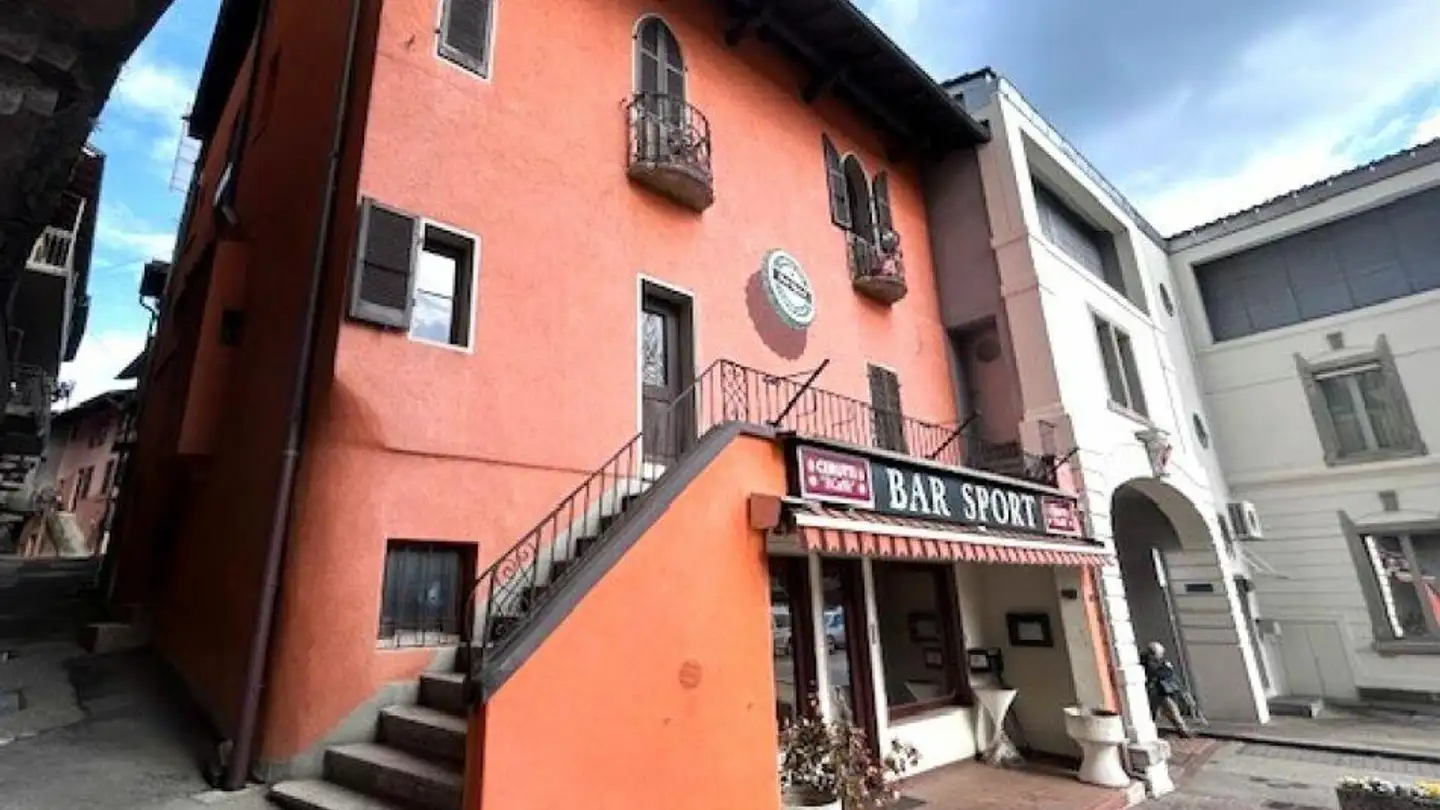 Mischgenutztes Gebäude kaufen - Piazza Dogana, 6988 Ponte Tresa - Foto 4