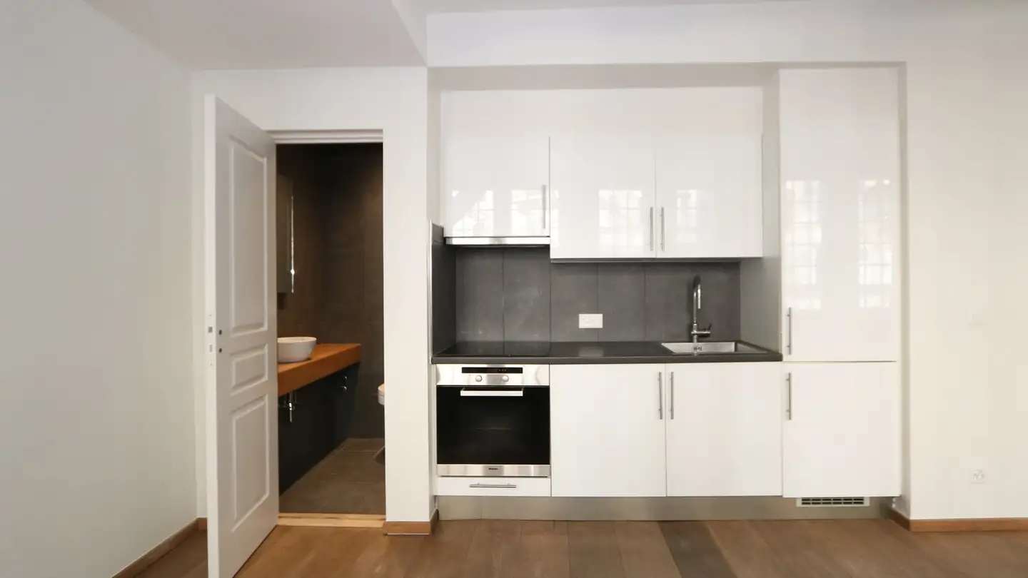 Apartment for rent - Rue De La Madeleine 14, 1204 Genève - Photo 4