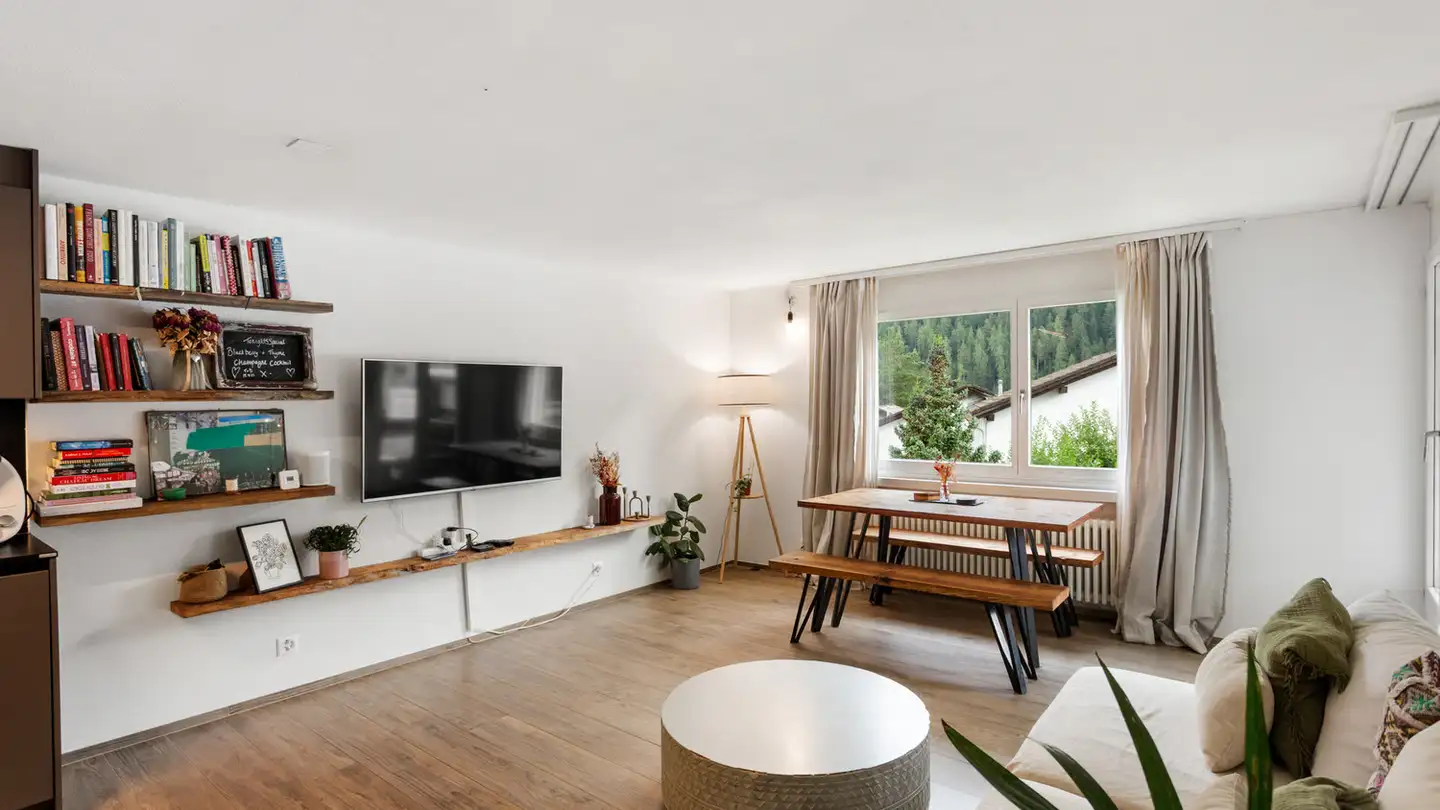 Apartment for sale - Sotchà Dadora 670, 7550 Scuol - Photo 2