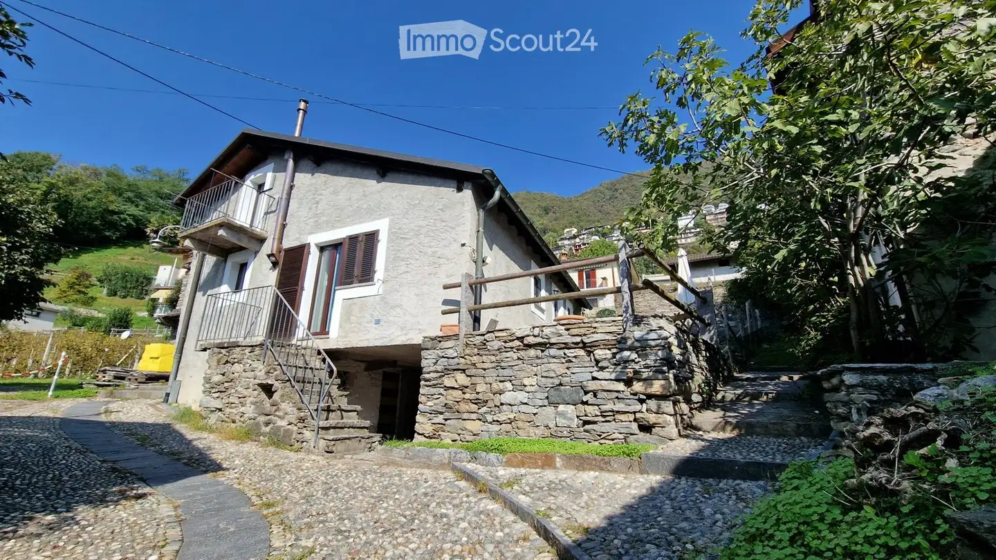 Single house for sale - Vicolo Torretta 10, 6596 Gordola