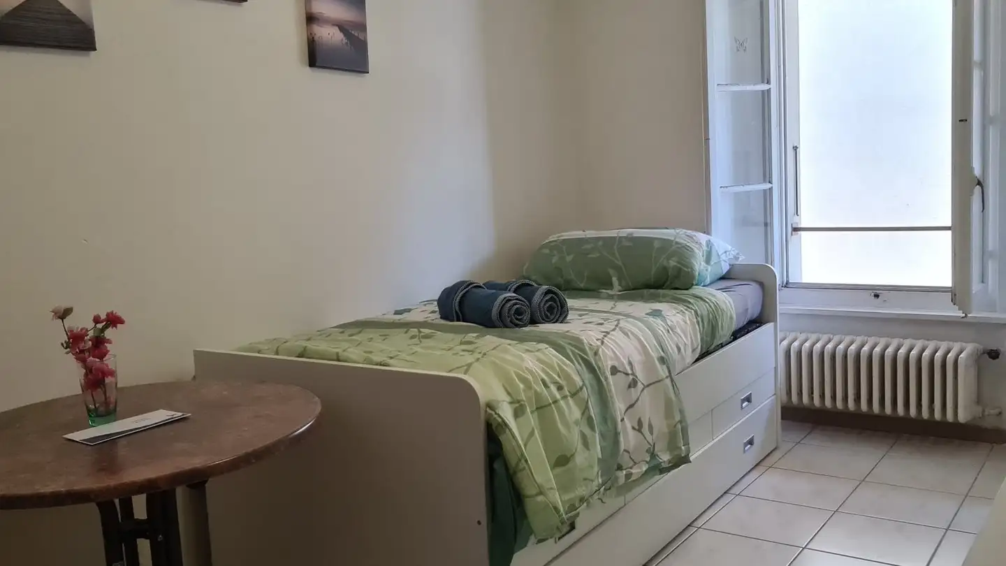 Apartment for rent - Grande-Rue 6, 1188 Gimel