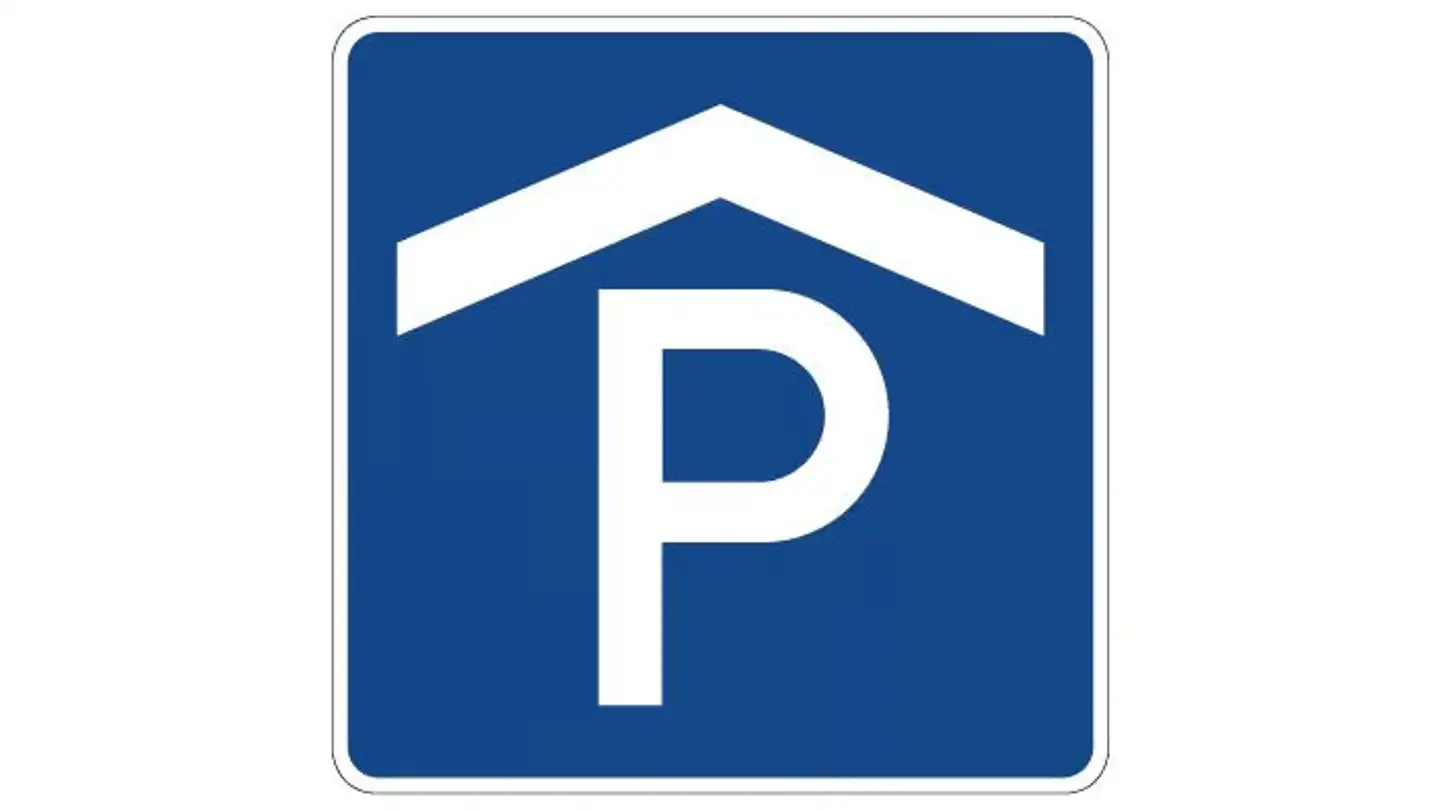 Parcheggio sotterraneo in affitto - 8606 Nänikon