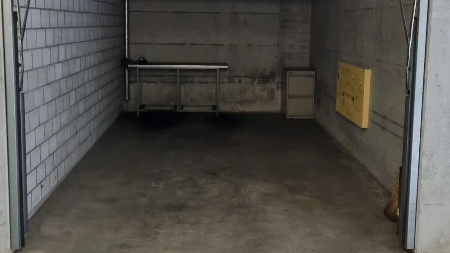 Einzelgarage mieten - 2502 Biel/Bienne
