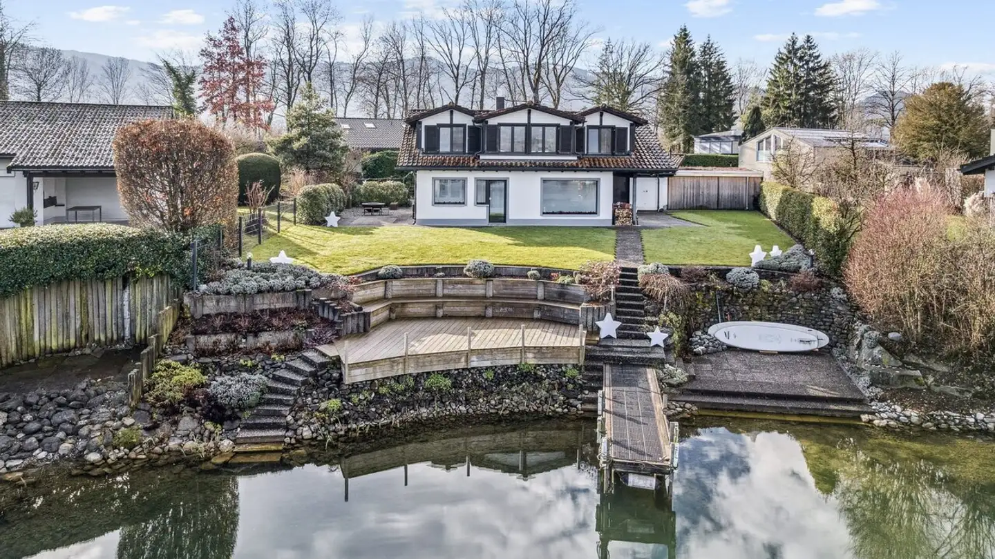 Single house for sale - 8853 Lachen SZ