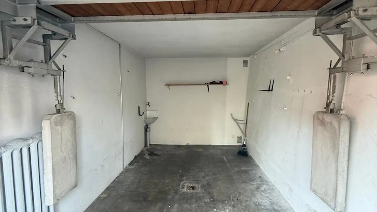 Garage singolo in affitto - Avenue De Beaulieu 35, 1004 Lausanne