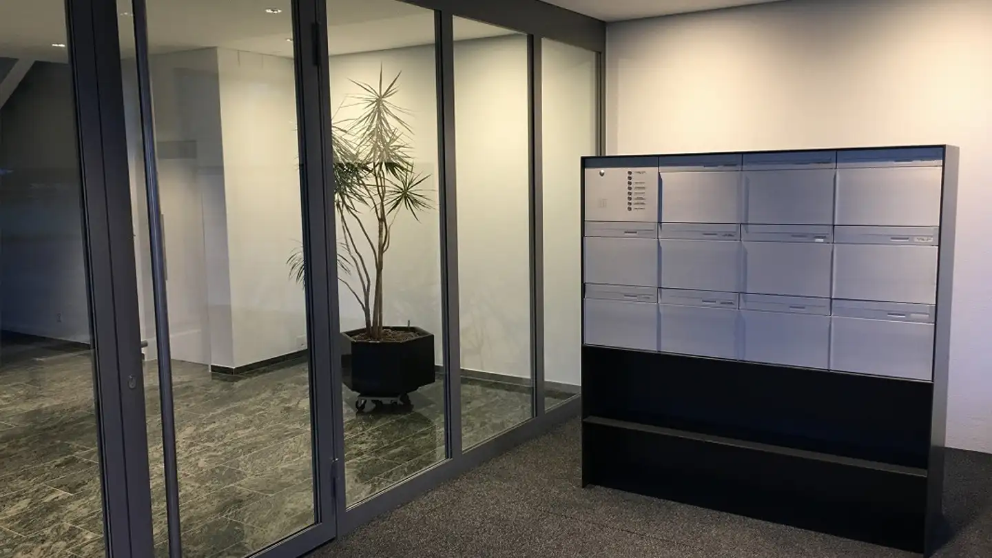 Commercial à louer - Allmeindstrasse 17, 8840 Einsiedeln - Photo 2